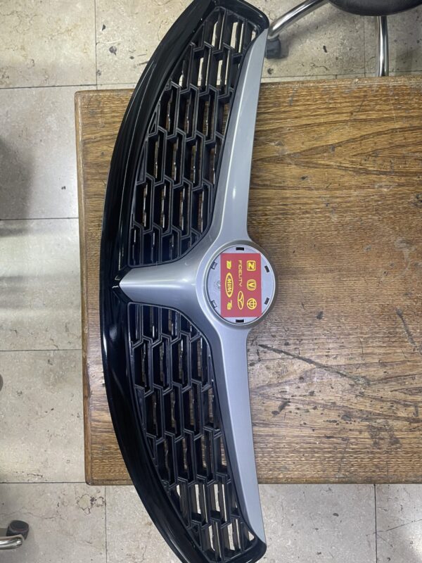 جلو پنجره برليانس  ۲۳۰ و ۲۲۰ - تصویر 1